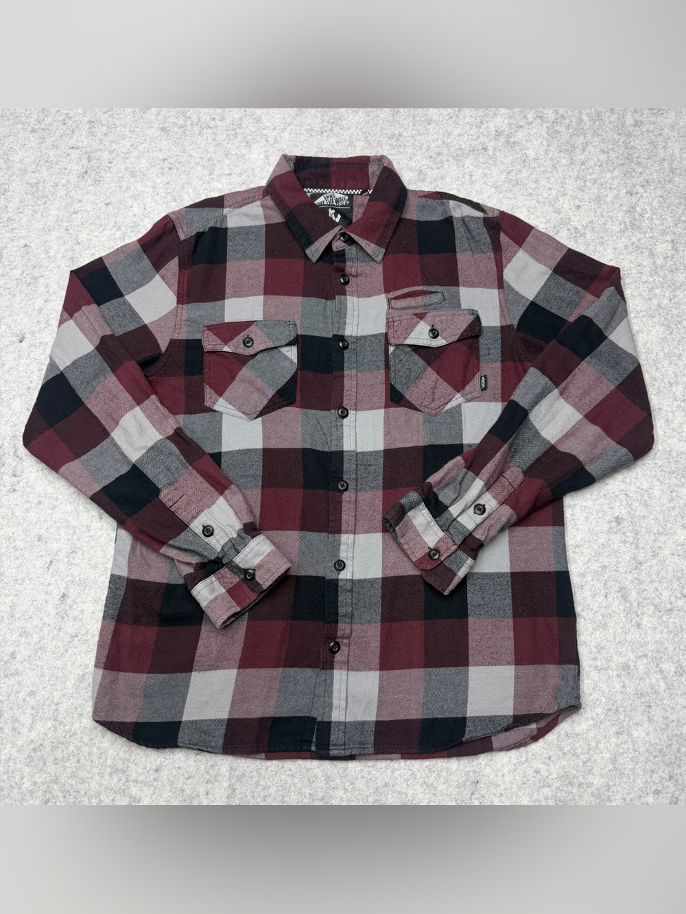 Vans Off The Wall Plaid Flannel Button Down Shirt Burgundy Grey Black Mens Large